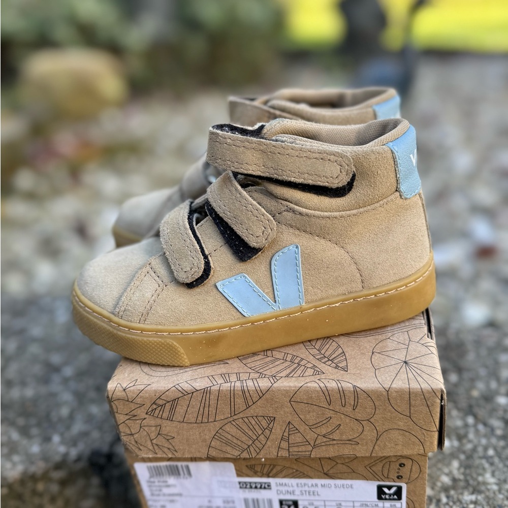 Veja Esplar mid Suede Toddler size EU 26 US 9.5